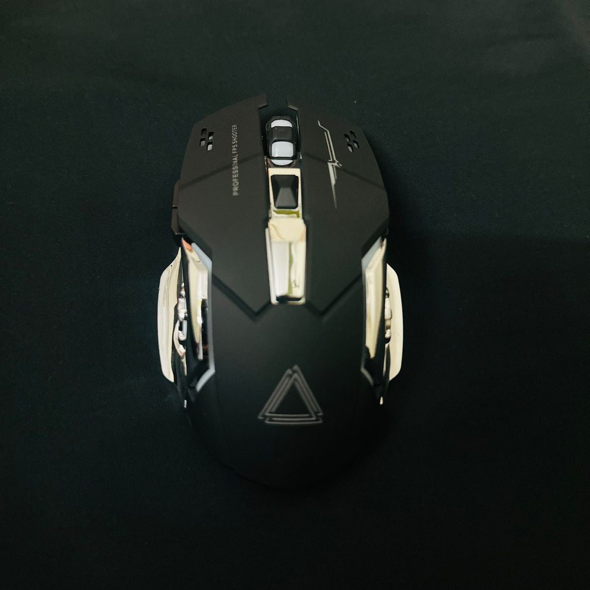 Wireless &amp; Rechargeable Gaming Mouse LED Light Mouse
