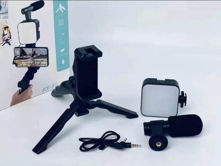AY-49 Vlogging Kit